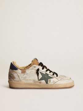 Ball Star sneakers in glossy white leather with dark green leather star and shearling lining